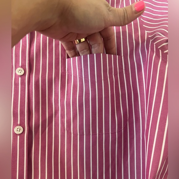L.L. Bean Pink Striped Button-Up Shirt size L wrinkle resist (J128) 100% cotton - Picture 3 of 10